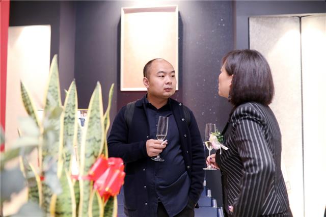 塔薩尼藝術塗料體驗店 塔薩尼藝術塗料體驗店