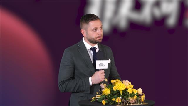 MRALEX.png